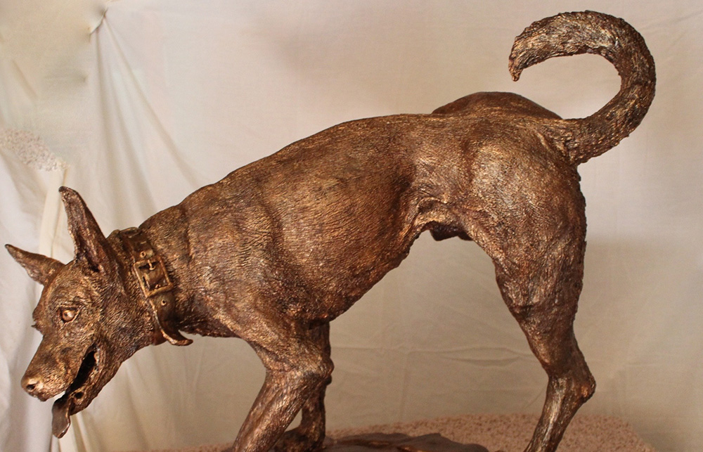 Pickstone-Redfern Dog Statue